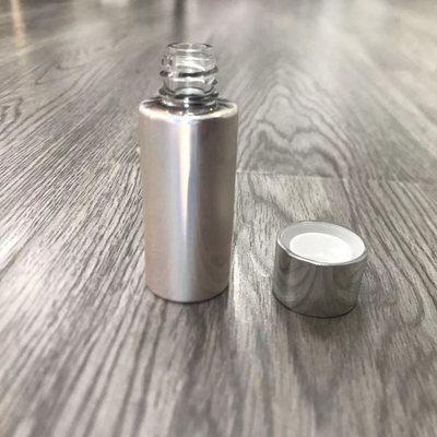 Imballaggio per la cura della pelle Bottiglia d'acqua in PET da 15 ml con scarico di 0,25 ml e campione gratuito